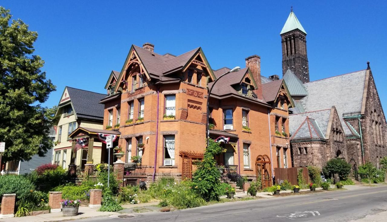Buffalo Harmony House Luaran gambar